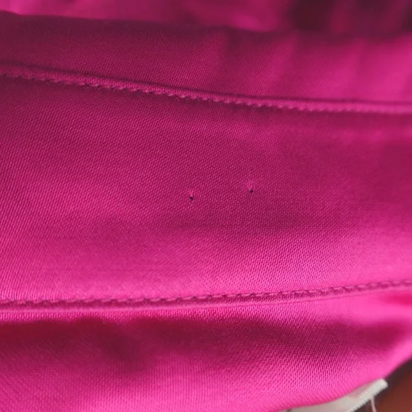 ALC Top Scallop‎ Satin Haven - Picture 13 of 15